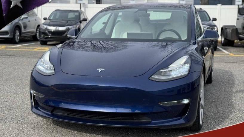 TESLA MODEL 3 2018 5YJ3E1EB7JF055756 image